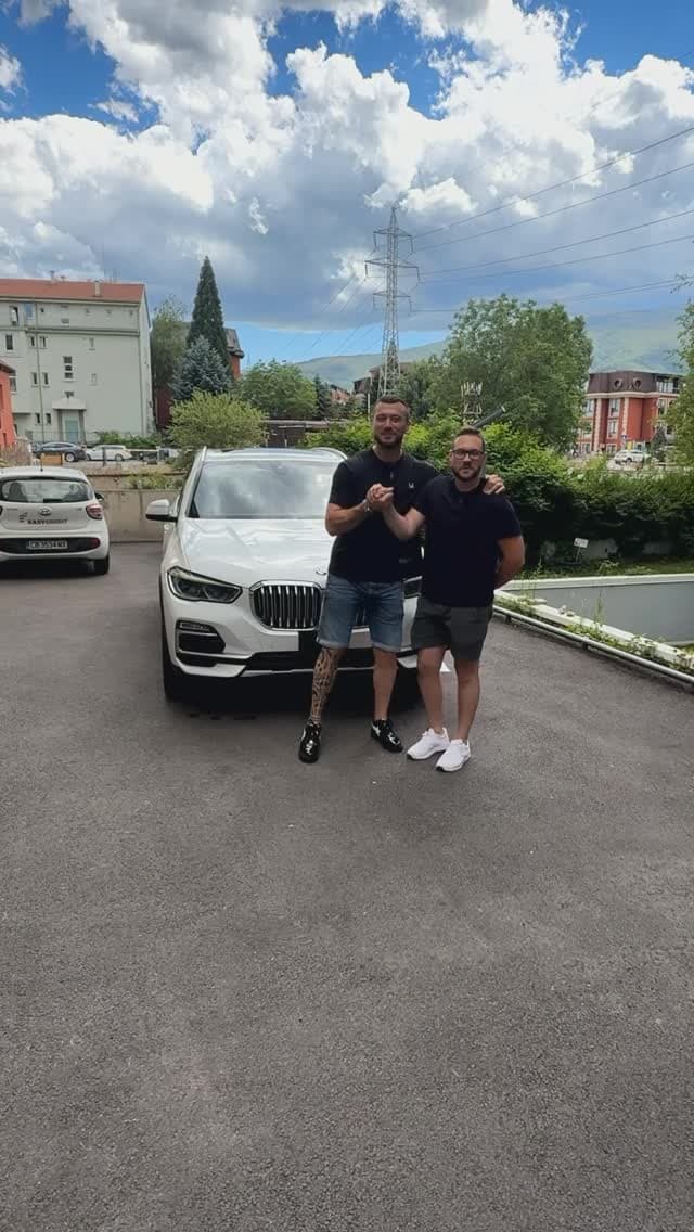 Антон - BMW X5 40i